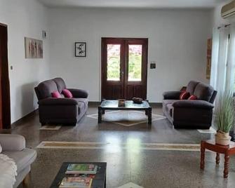 Villa Ekabo - Cotonou - Living room