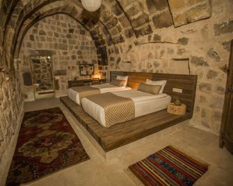Helike Cave Suites - Uchisar