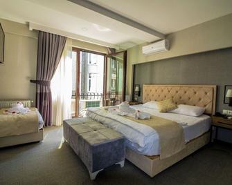 Ozgerey Suit Hotel - Büyükçekmece - Slaapkamer