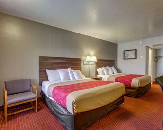 Econo Lodge St George North - Near Pioneer Park - Saint George