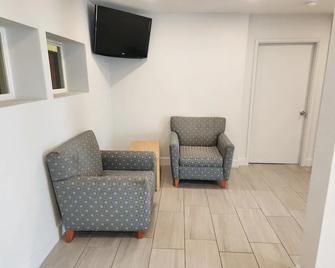 Metroparc 'nsuites - Stockton - Σαλόνι