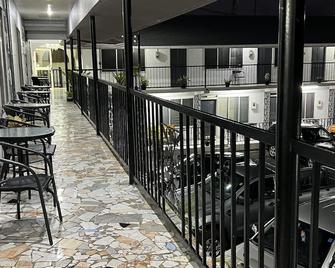 Moatoga Hotel - Apia - Balcony