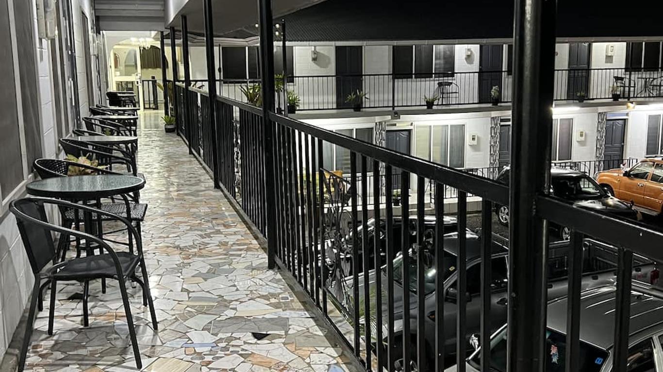 Moatoga Hotel