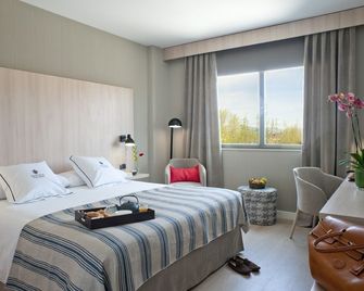 Hotel Aravaca Village - Madrid - Habitación