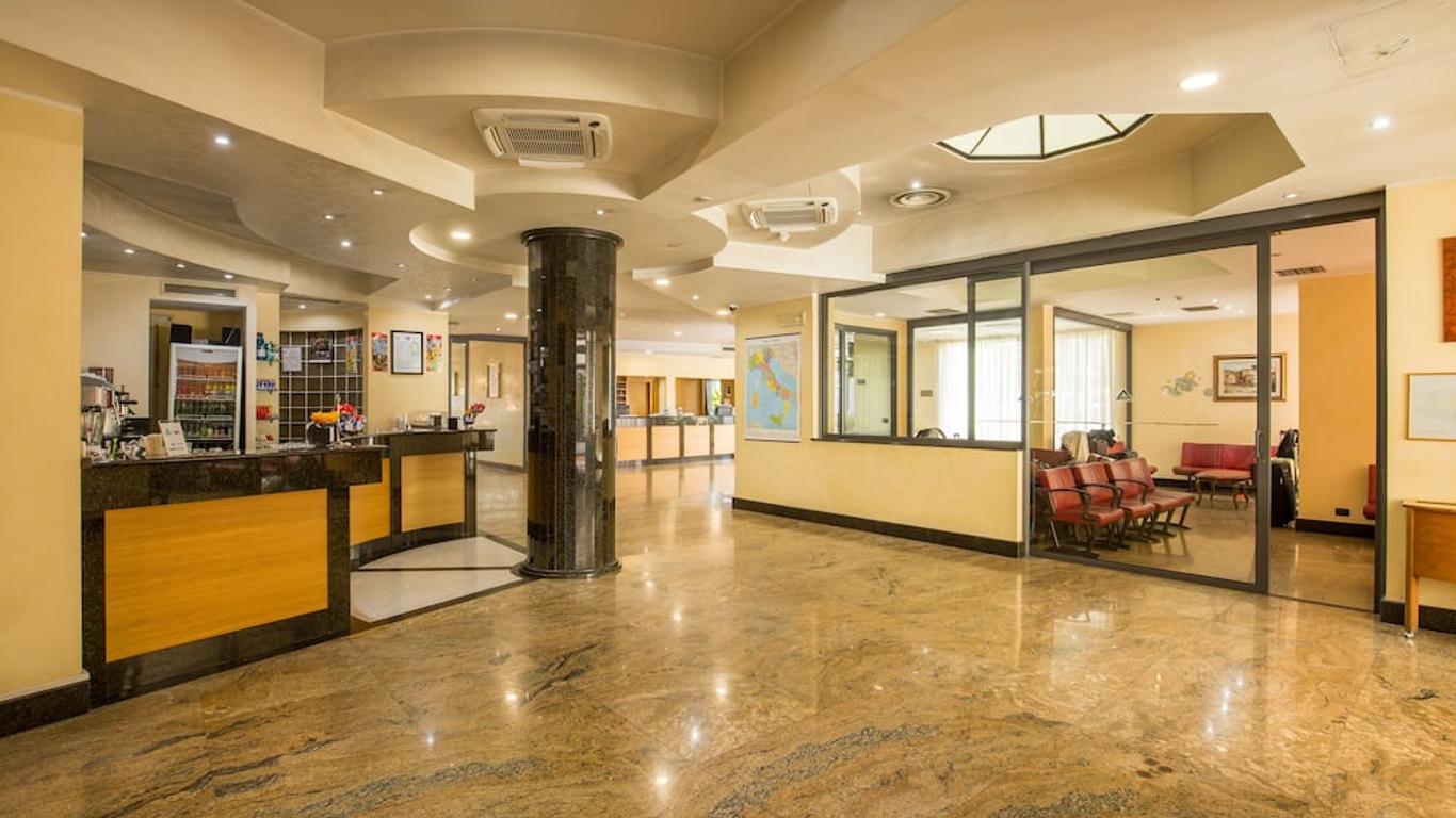 هوتل كاسا ترا نوي