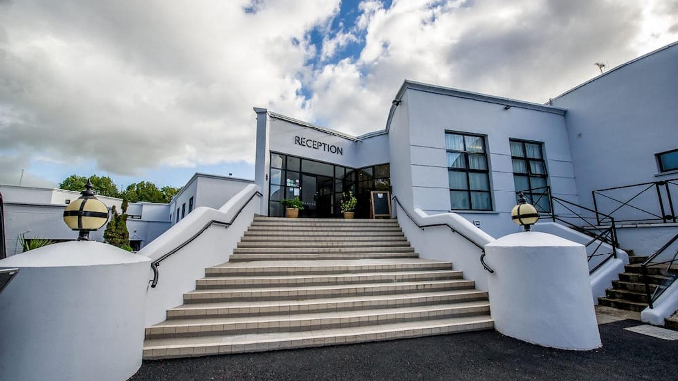 ووتر فوت هوتل