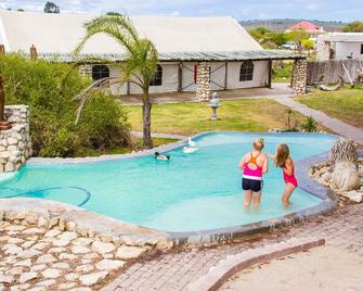 Thali Thali Game Lodge - Langebaan - Pool