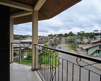 Residencial Borges Canela - קאנלה - מרפסת