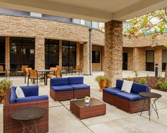 Courtyard by Marriott Sacramento Folsom - Folsom - Innenhof
