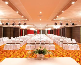 Grand Lord Boutique Hotel -Srinakarin - Bangkok - Sala de banquetes