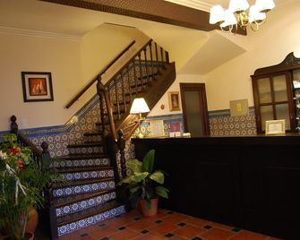 Delvino Boutique Hotel - Salta - Receptionist