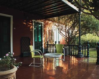Hotel Majoro - Provincia de Nazca - Patio
