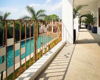 Madras Chronicle Bay Resort & Spa - Mahabalipuram