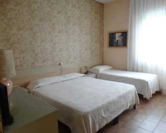 Locanda Il Burchiello - Mira - Habitación