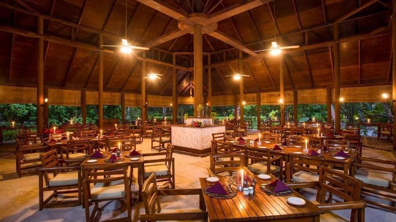 Filitheyo Island Resort