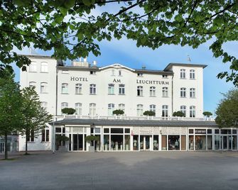 Hotel Am Leuchtturm - Warnemünde - Gebäude