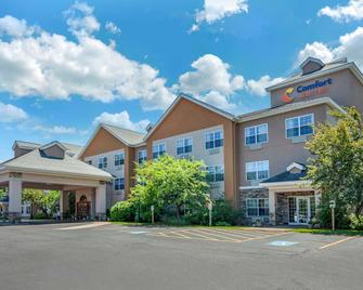 Comfort Suites - Marquette - Rakennus