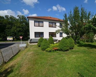Cozy Apartment in Eastern Bohemia near Town Center - Vysoké Mýto - Edificio