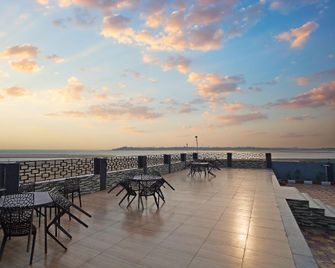 Hyat Luxury - Mandarmani - Balkon