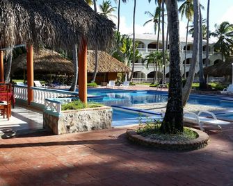 Hotel Cortecito Inn Bavaro - Punta Cana - Kolam