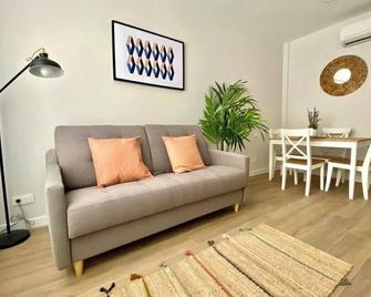 Free Parking - Brand new, super location, chic - Madrid - Sala