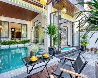 Rokas Hoi An Boutique Hotel - Hoi An - Pool