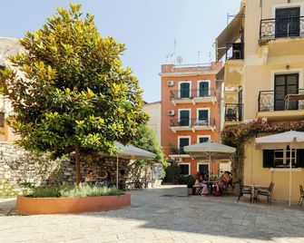 Porta Vecchia in Corfu Old Town - 派拉馬 - 建築