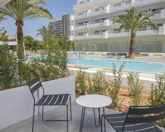 Hm Martinique - Calvià