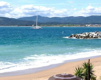 Hôtel de Flore - Saint-Raphaël - Beach