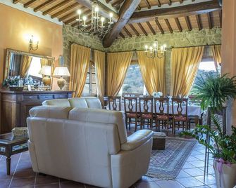 Le Terre Di Nunzio 12 - Montepulciano - Wohnzimmer