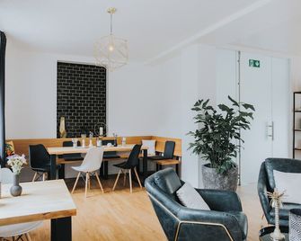 Boutique Hotel Palmenbad - Kassel - Ravintola