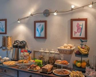 Il Giardino del Pettirosso - Lucca - Buffet