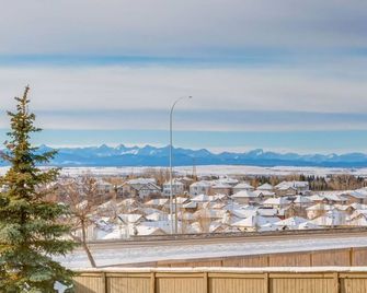Rocky View Bed & Breakfast - Calgary - Outdoor view