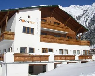 Gasthof Sonnalm - St. Leonhard im Pitztal - Edificio