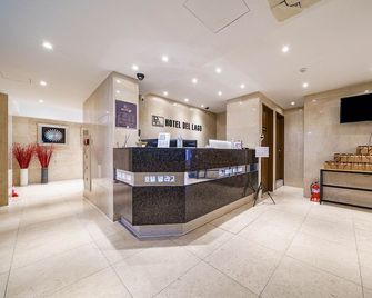 Hotel del Lago - Suwon - Front desk