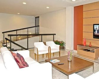 Hotel Domani - Guarulhos - Sala de estar