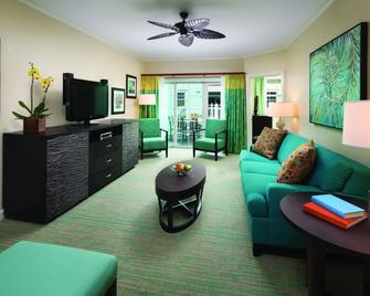 Harborside Resort at Atlantis - Nassau - Living room