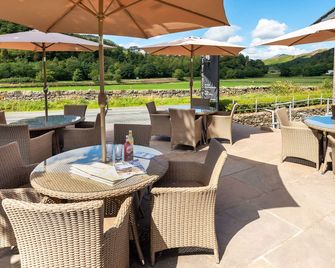 The Lodge In The Vale - קזוויק - פטיו