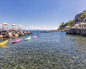 Hotel La Madonnina - Ischia