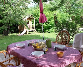 Ground floor of villa with heated pool - Gargas - Patio