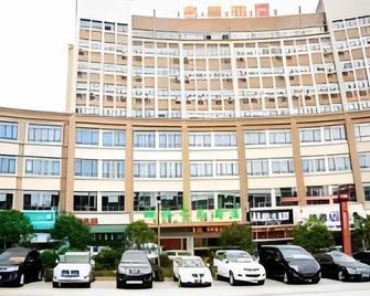 Greentree Inn Shangrao Yueliangwan Automobile City - Shangrao - Gebouw