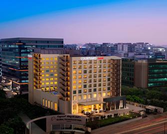 Courtyard by Marriott Bengaluru Outer Ring Road - Bangalore - Edificio