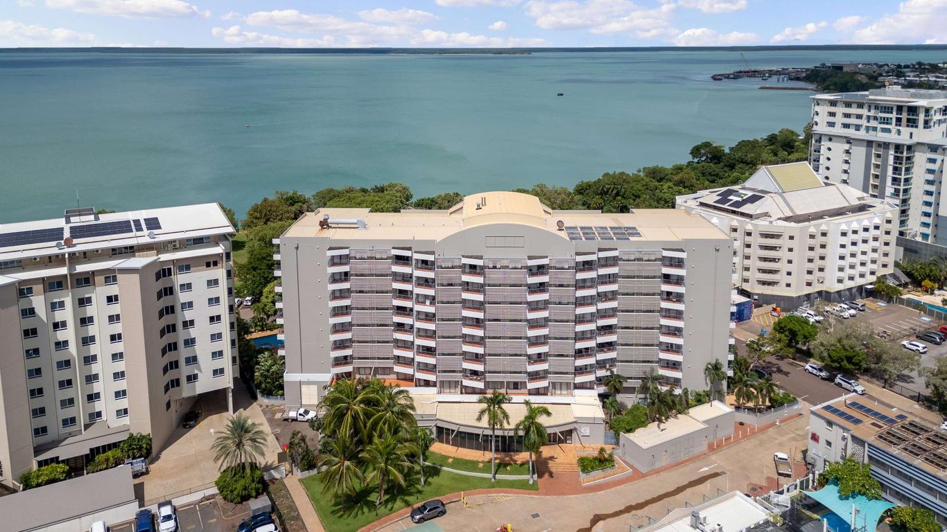 Mantra on the Esplanade Darwin