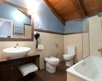 Hotel Convento Del Giraldo - קואנקה - חדר רחצה