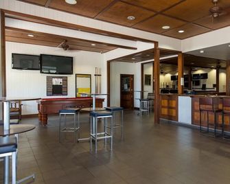Merinda Village Hotel - Bowen - Bar