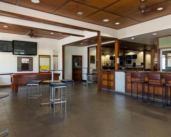 Merinda Village Hotel - Country Pub Stay - Bowen - Bar