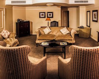 Southern Sun Bloemfontein - Bloemfontein - Lounge
