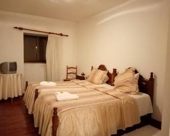 O Rocha - Outeiro - Habitación