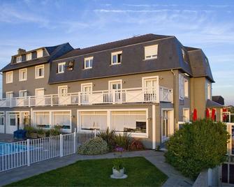 Hôtel des Isles - Barneville-Carteret - Building