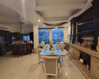 Lovely house 5 min from beach in Ensenada - Ensenada - Restaurant